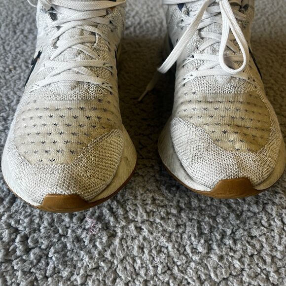 Nike React Infinity Flyknit Womens 7 Running Work STAINS DJ5932-001 - Picture 3 of 15